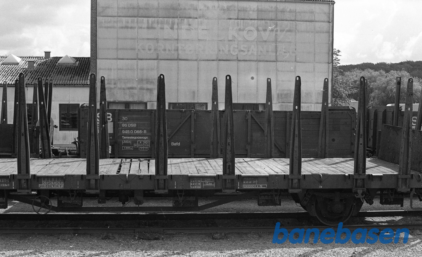 Hillerød Station. DSB Kbs 330 0 425 Hillerød Station. DSB Kbs 330 0 425