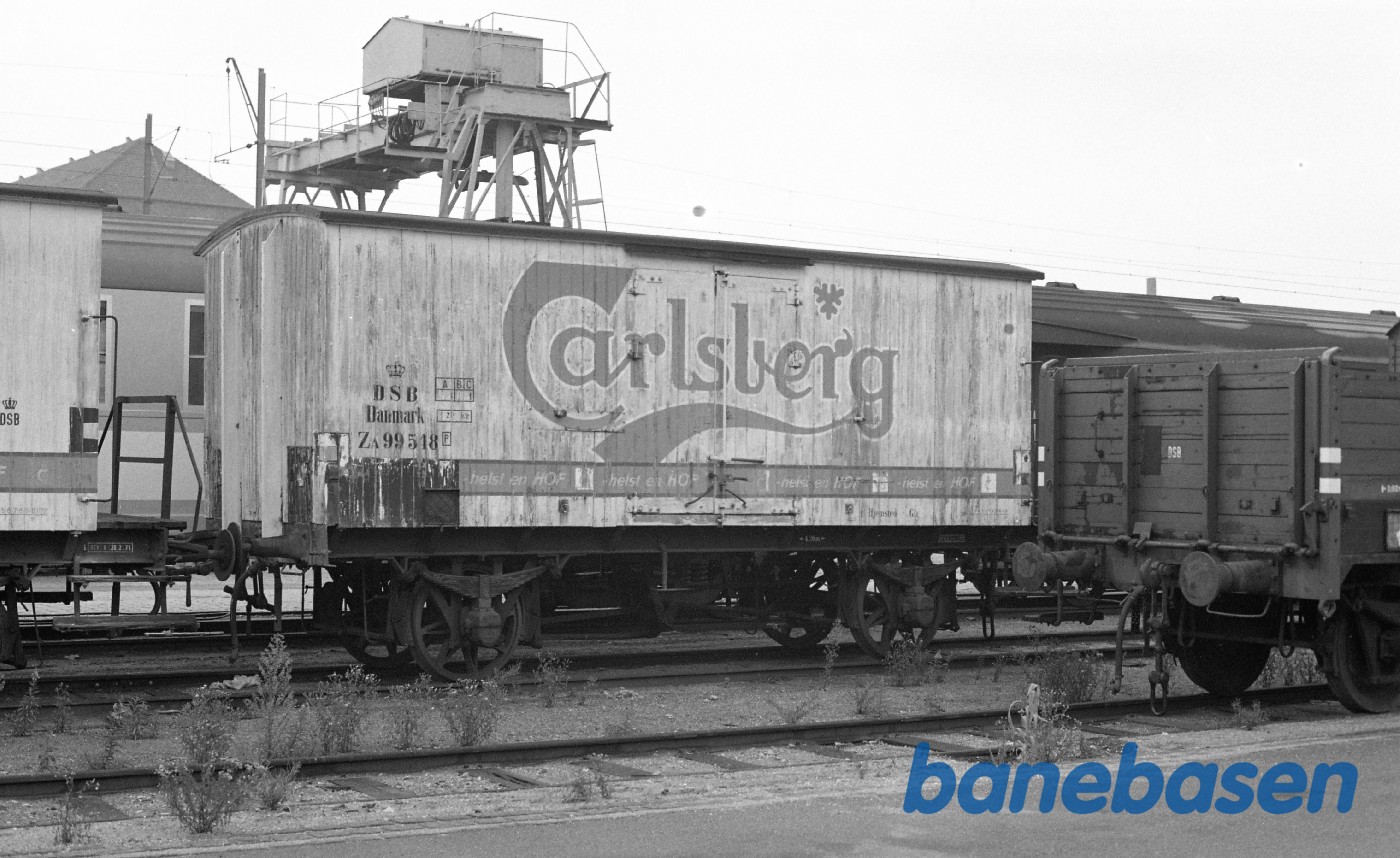 Frederiksberg station med Carlsbergvogn Za 99518 Frederiksberg station med Carlsbergvogn Za 99518