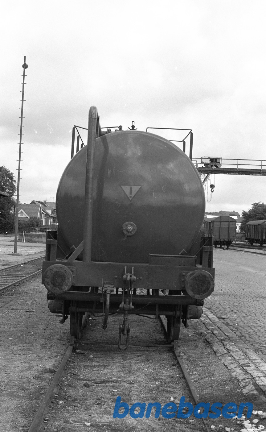 Tankvogn fra kommunekemi Tankvogn fra kommunekemi