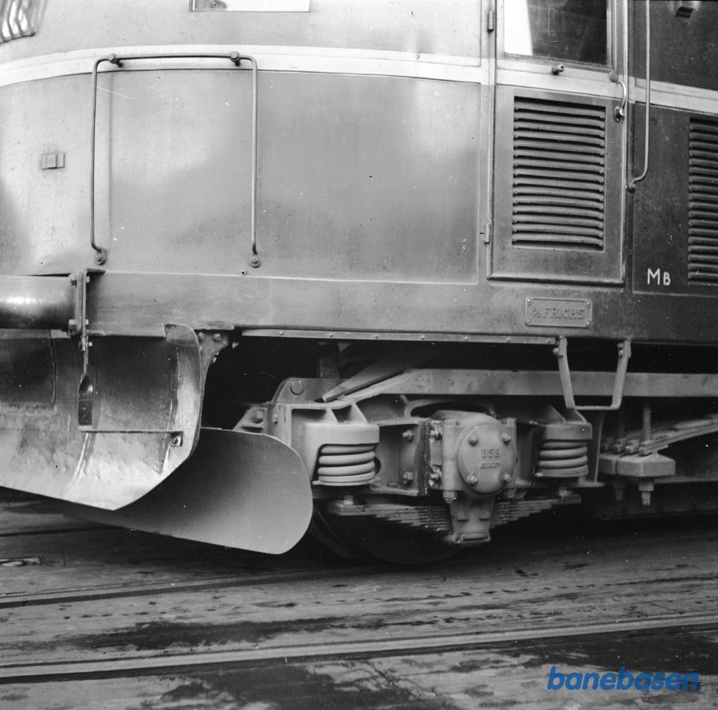 Lyntog på færge. Detailbillede af bogie