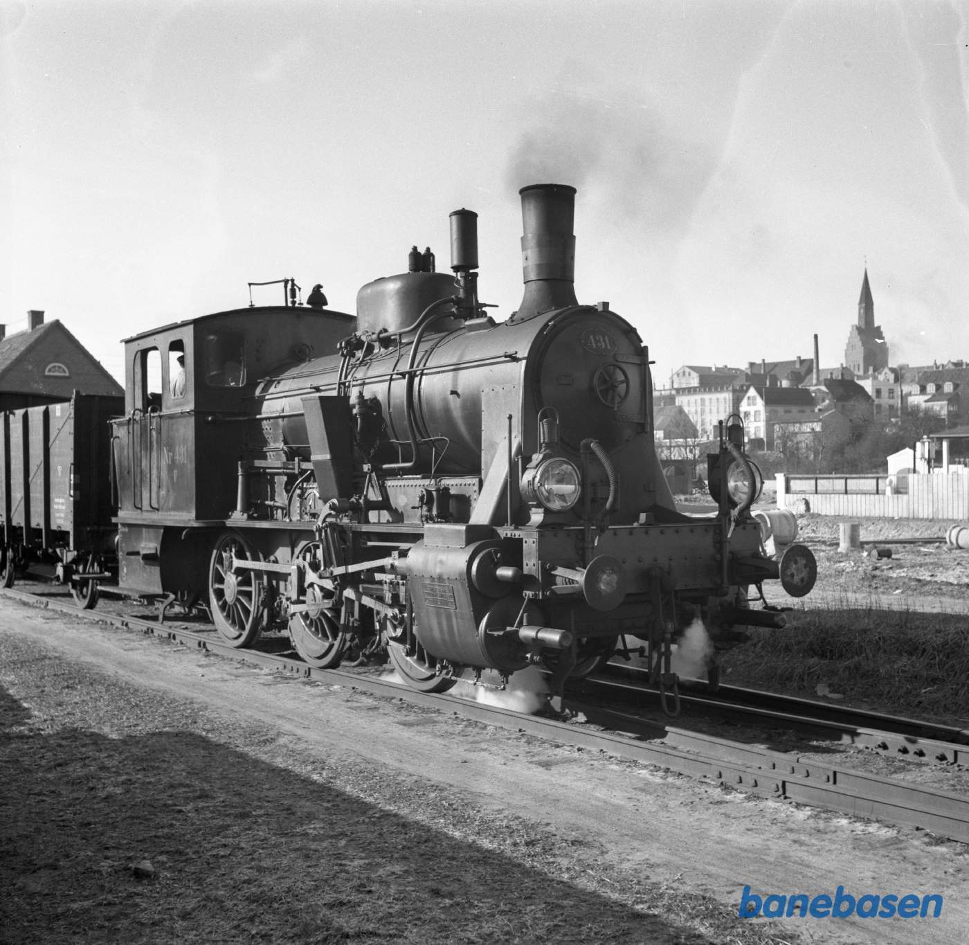 Damplokomotiv F 431 rangerer på Aabenraa havn Damplokomotiv F 431 rangerer på Aabenraa havn