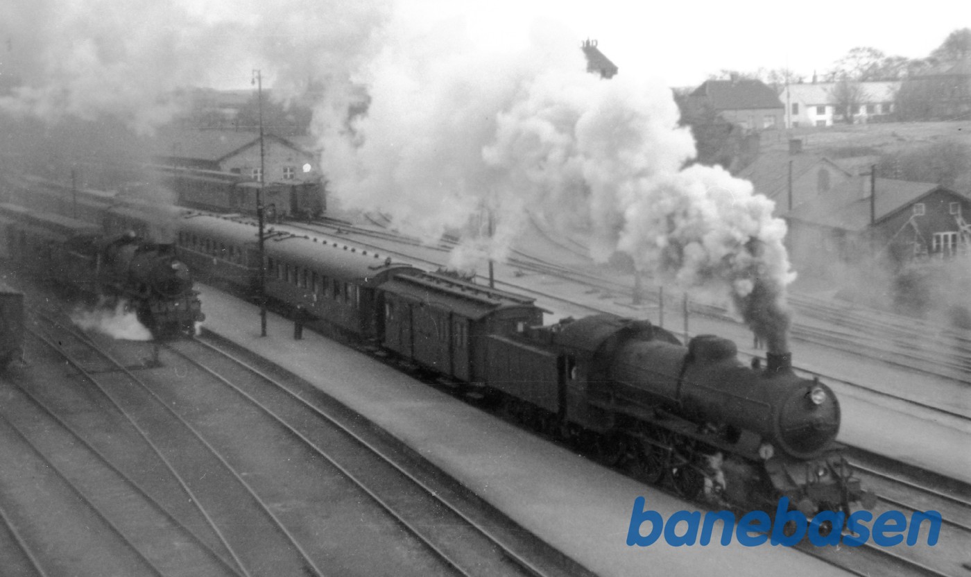 2 damplokomotiv Ltr R i Fredericia 2 damplokomotiv Ltr R i Fredericia