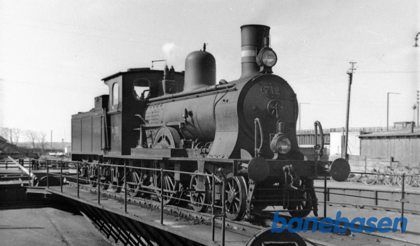 Damplokomotiv C 712 i Masnedsund. Damplokomotiv C 712 i Masnedsund.