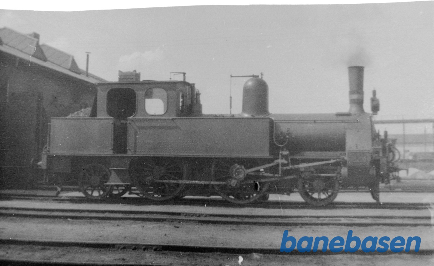 Damplokomotiv O 339. København G maskindepot Damplokomotiv O 339. København G maskindepot
