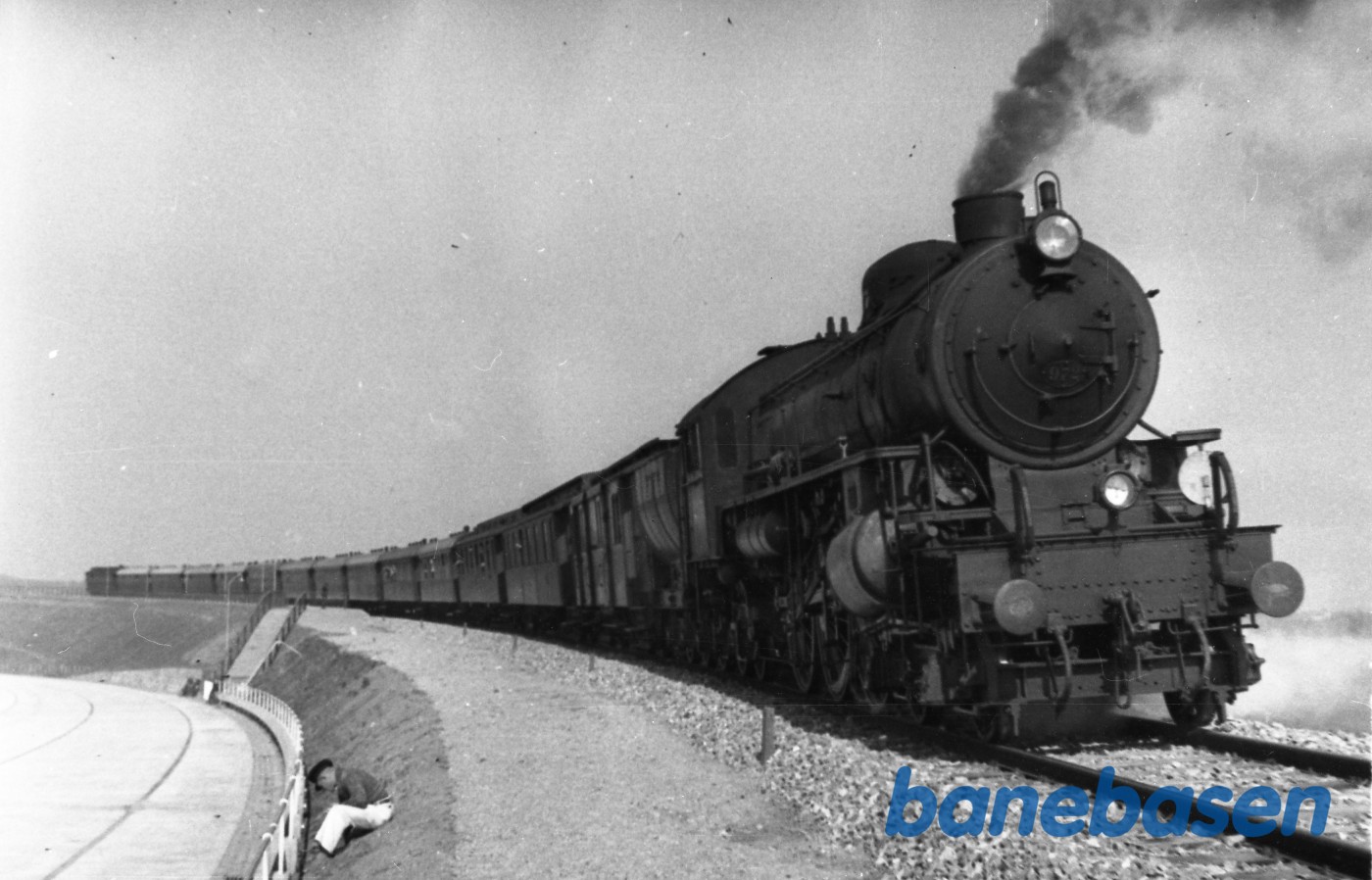 Damplokomotiv E 972 med prøve-indvielsestog. Masnedø Damplokomotiv E 972 med prøve-indvielsestog. Masnedø