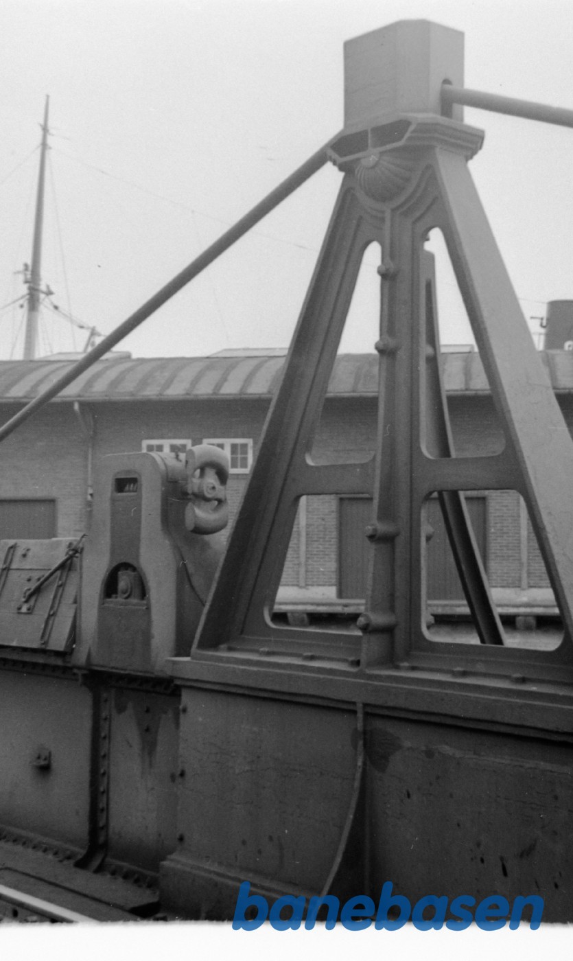 Svingbroen over Århus å bygget i 1862. Svingbroen over Århus å bygget i 1862.