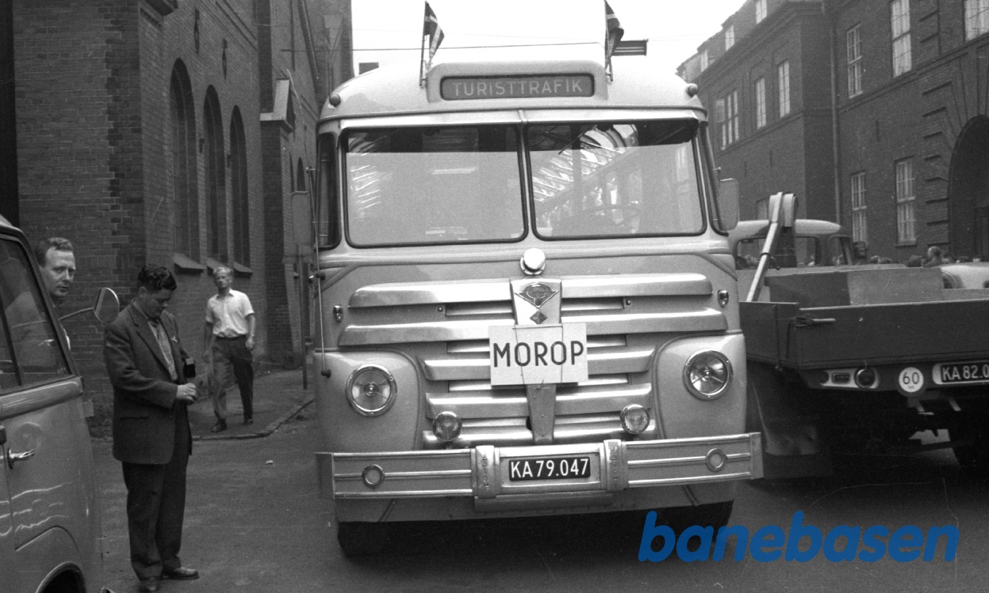 Morop jubilæumskonference. Turistbus Morop jubilæumskonference. Turistbus