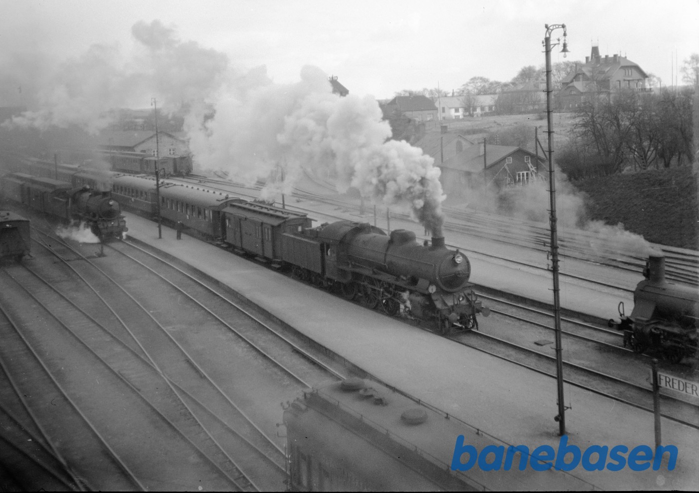 Fredericia banegård med R ??? Fredericia banegård med R ???