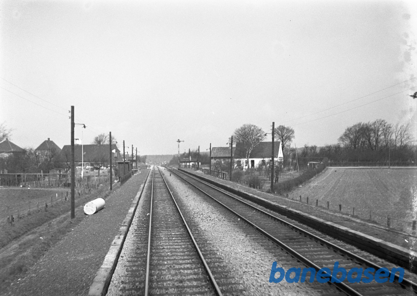 Gammel station m overkørsel ved Virumgade i Virum Gammel station m overkørsel ved Virumgade i Virum