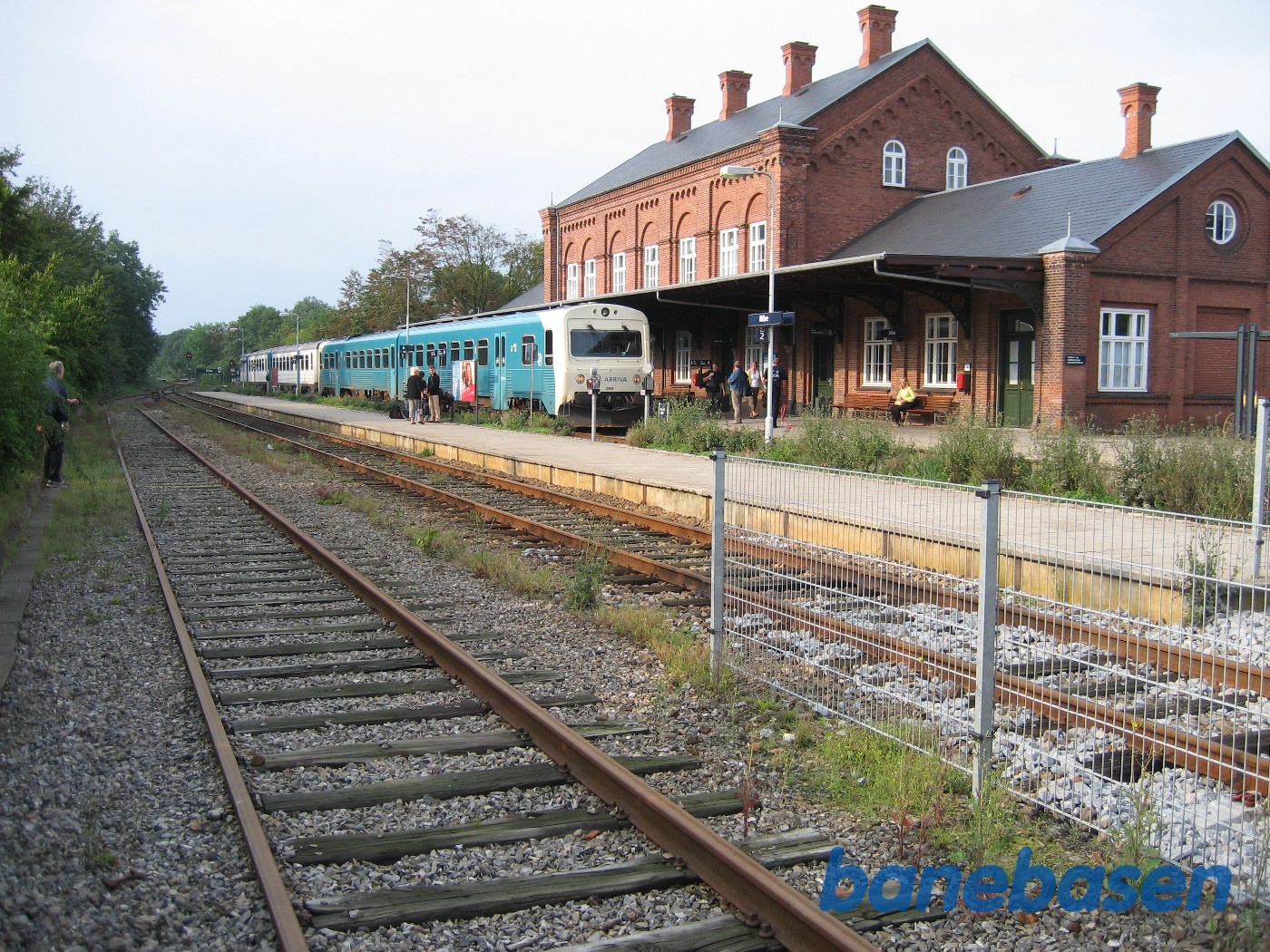 JK 57. 50 års fødselsdagstur på VNJ.Arriva MR tog på Varde station. JK 57. 50 års fødselsdagstur på VNJ.Arriva MR tog på Varde station.