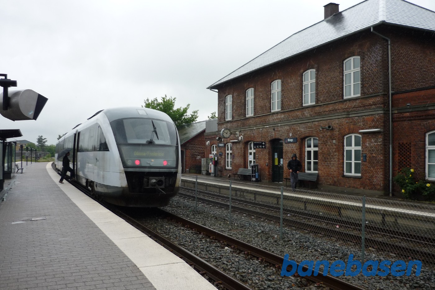 Ringe station med Desiro tog Ringe station med Desiro tog