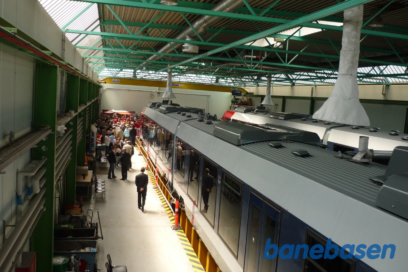 Præsentation af de nye Lint tog i Haarlev. Inde i værkstedet Præsentation af de nye Lint tog i Haarlev. Inde i værkstedet