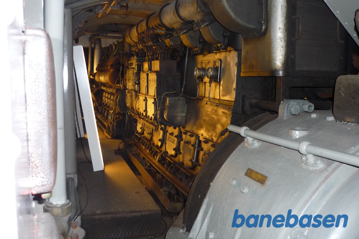 Danmarks Jernbanemuseeum. Motorlokomotiv Mx 132. Maskinerum. Danmarks Jernbanemuseeum. Motorlokomotiv Mx 132. Maskinerum.