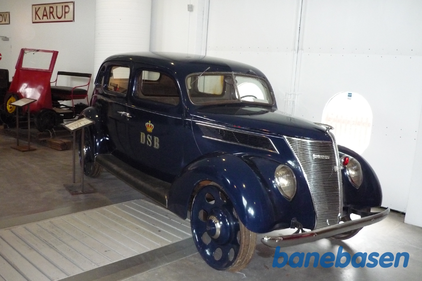 Danmarks Jernbanemuseeum. DSB skinnebil Danmarks Jernbanemuseeum. DSB skinnebil