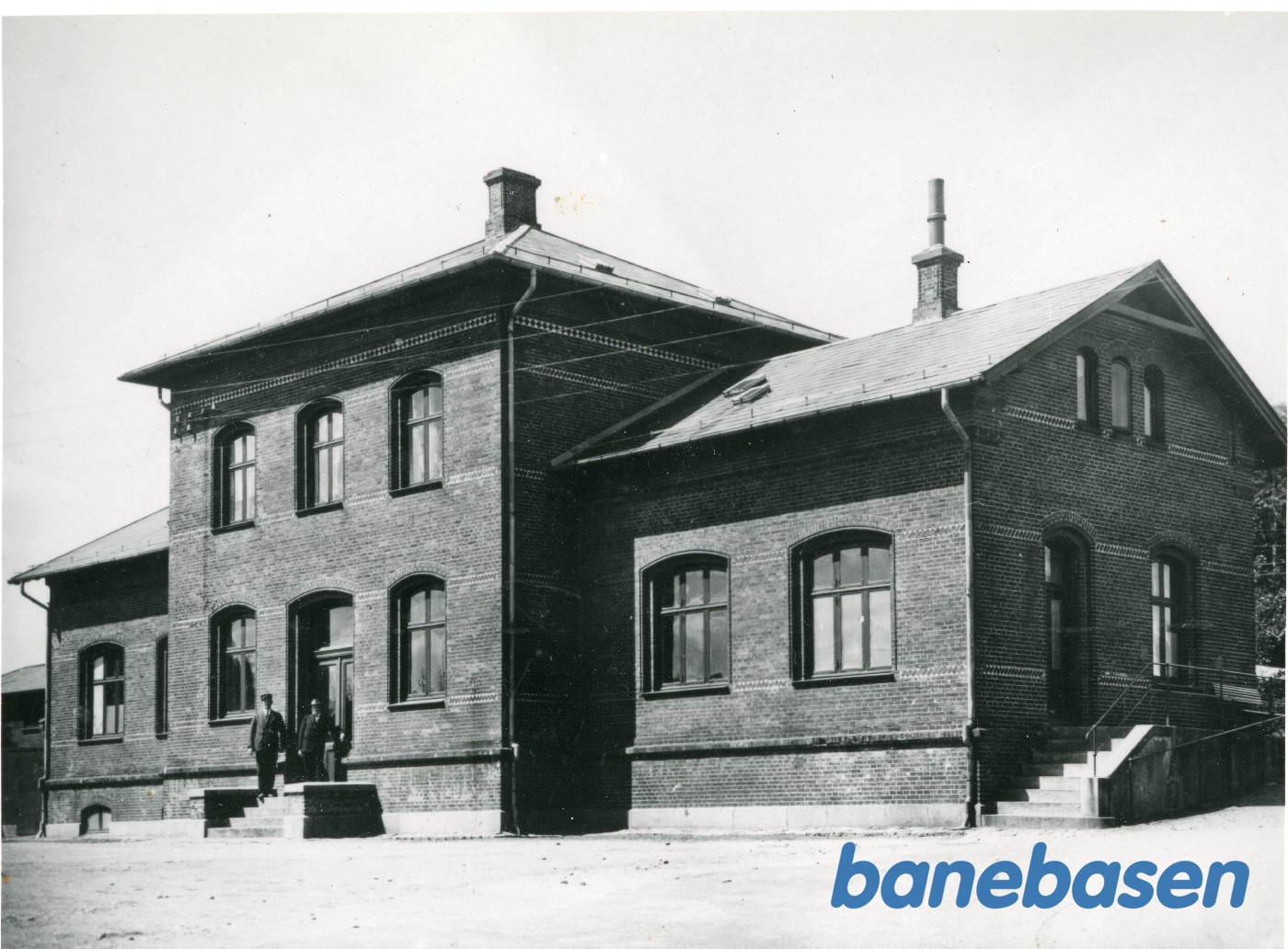 Kolding Nord station set fra gaden Kolding Nord station set fra gaden