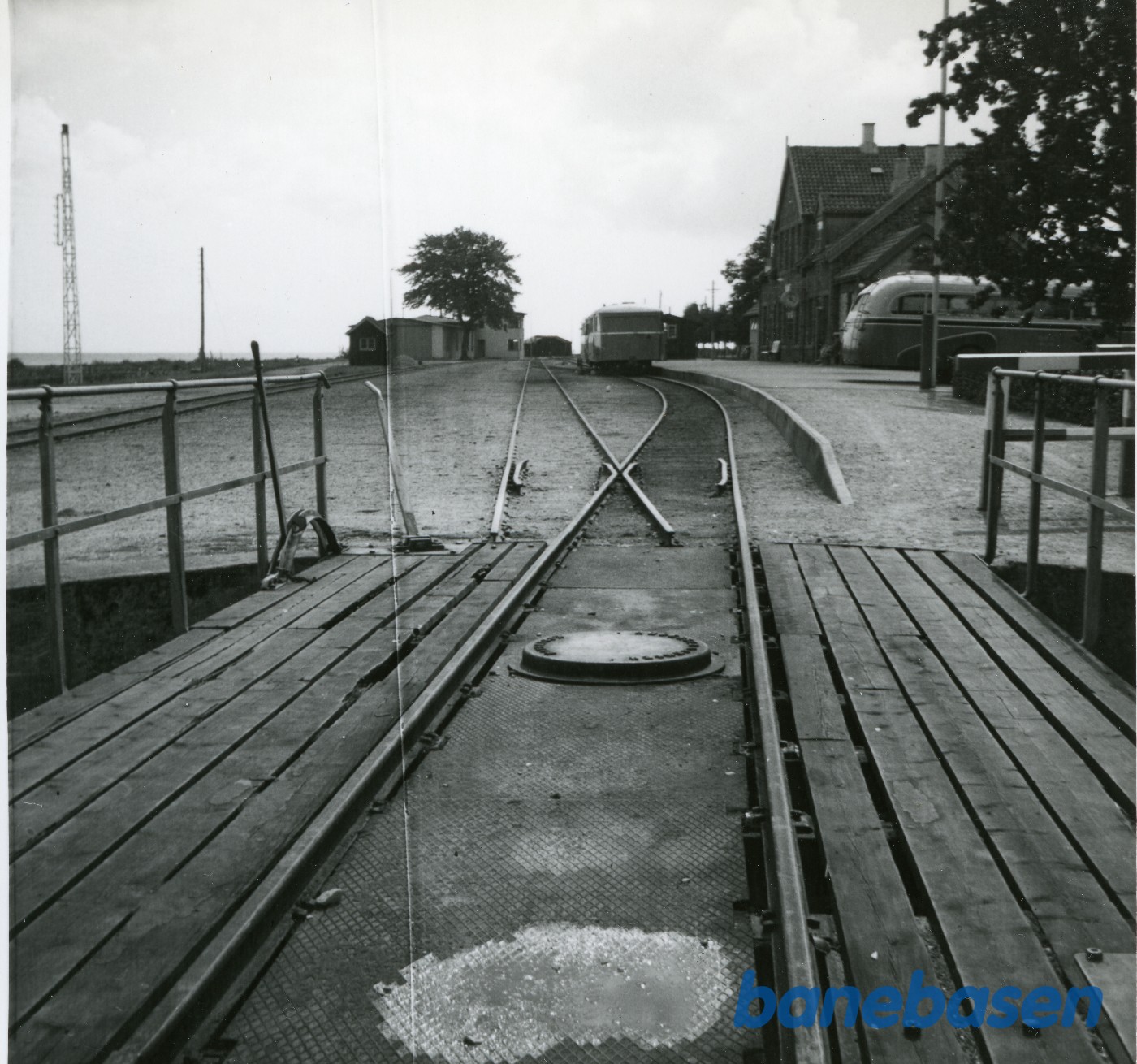 Neksø station - kig fra drejeskiven Neksø station - kig fra drejeskiven