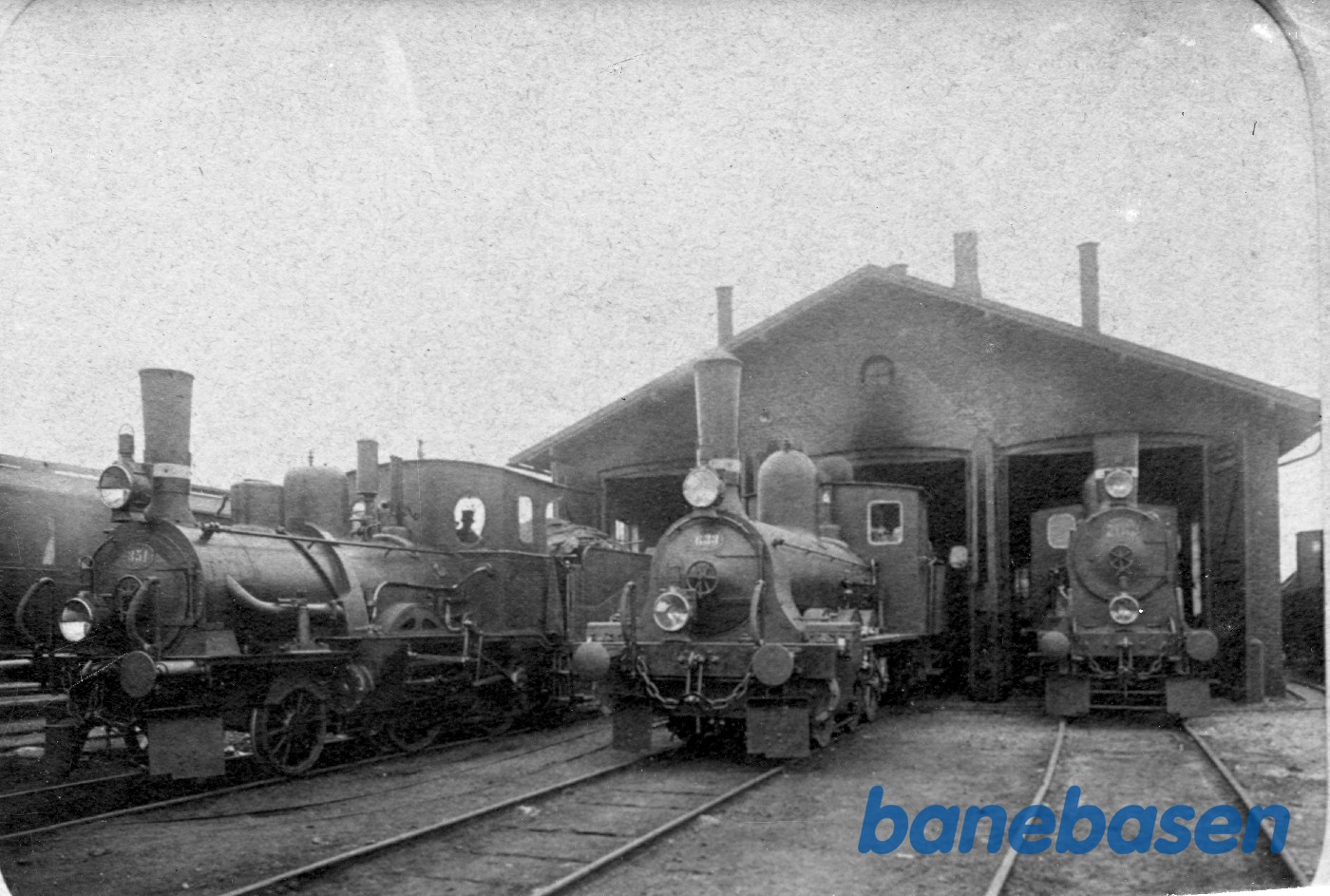 S 351 + G 633 + C 703 eller 708 S 351 + G 633 + C 703 eller 708