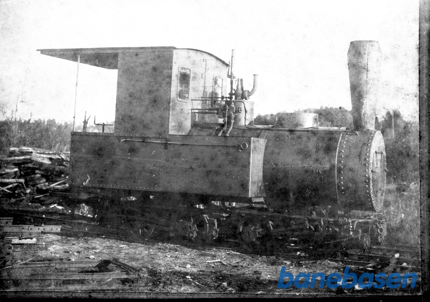 "Esbjerg-lokomotiv" ved tørvefabrikken "Esbjerg-lokomotiv" ved tørvefabrikken