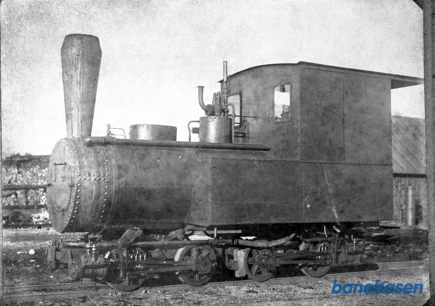 "Esbjerg-lokomotiv" ved tørvefabrikken