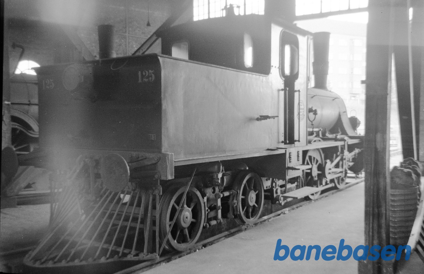 DSB P 125 hensat i Østerport remise DSB P 125 hensat i Østerport remise