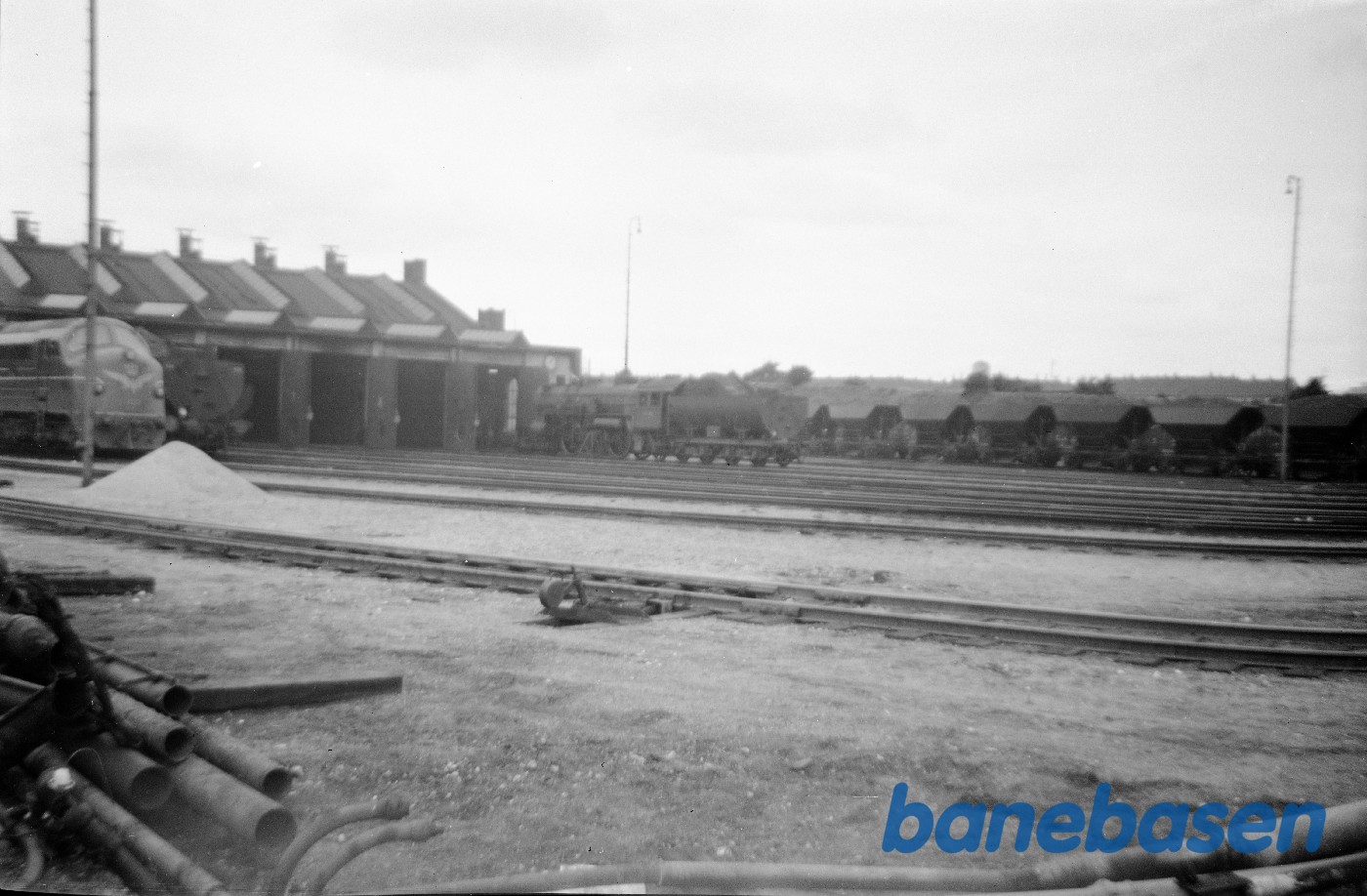 Maskindepotet på GB med My og E Maskindepotet på GB med My og E