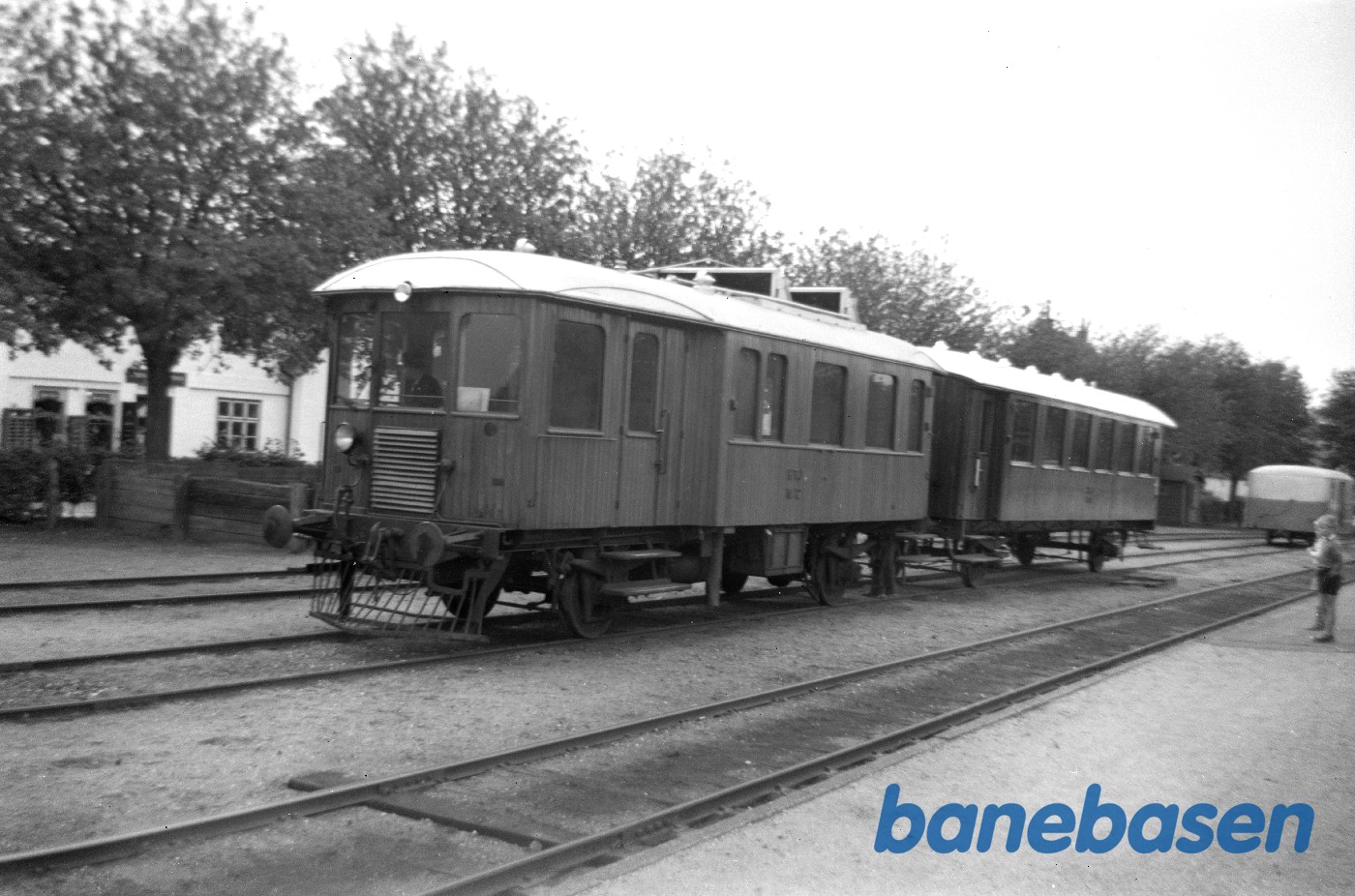 Tølløse. HTJ M 12 med HTJ C 24 Tølløse. HTJ M 12 med HTJ C 24