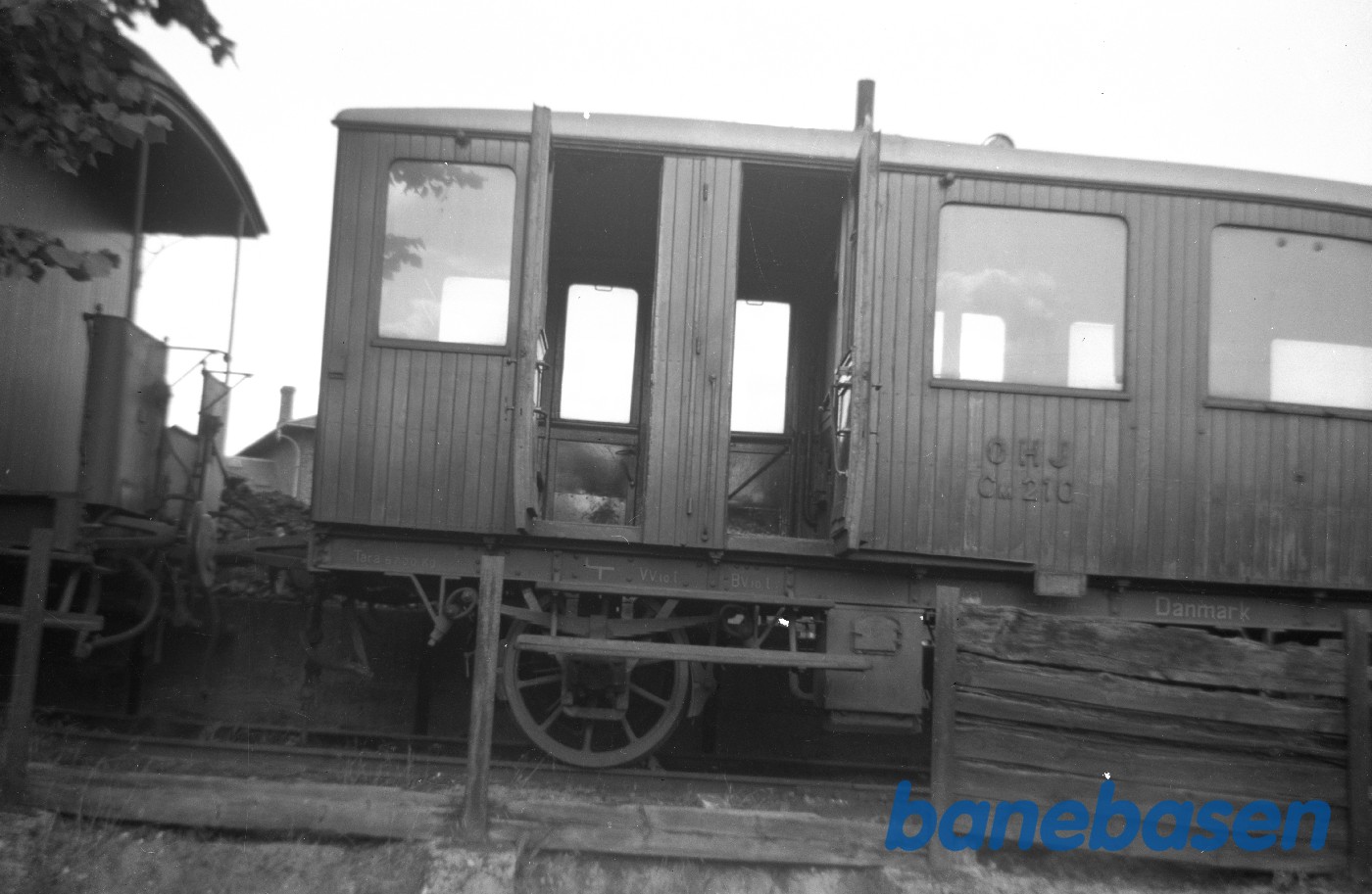 OHJ Cm 210 OHJ Cm 210