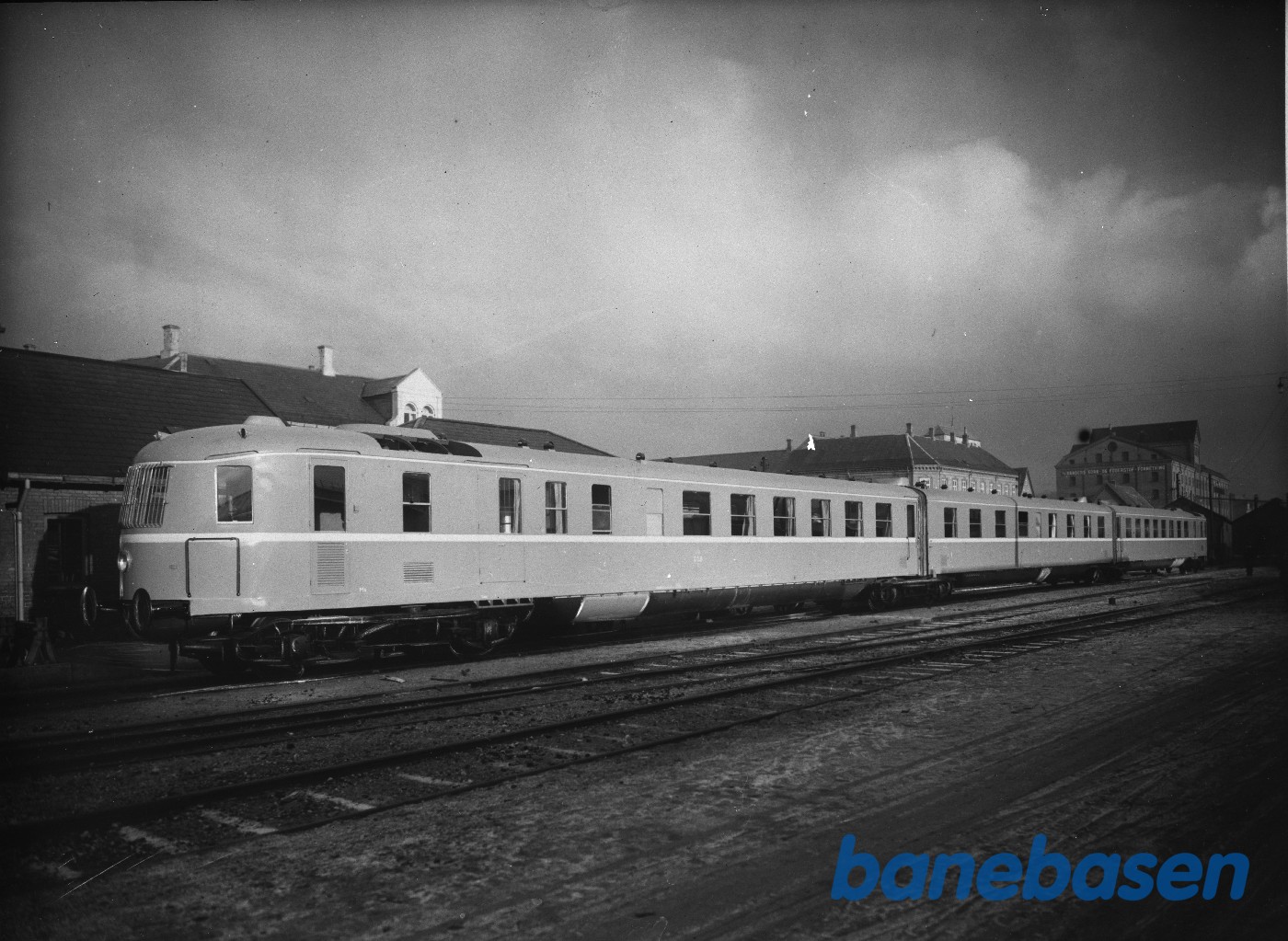 Billede af MS lyntog - Formentlig et Frichs reklamefoto Billede af MS lyntog - Formentlig et Frichs reklamefoto