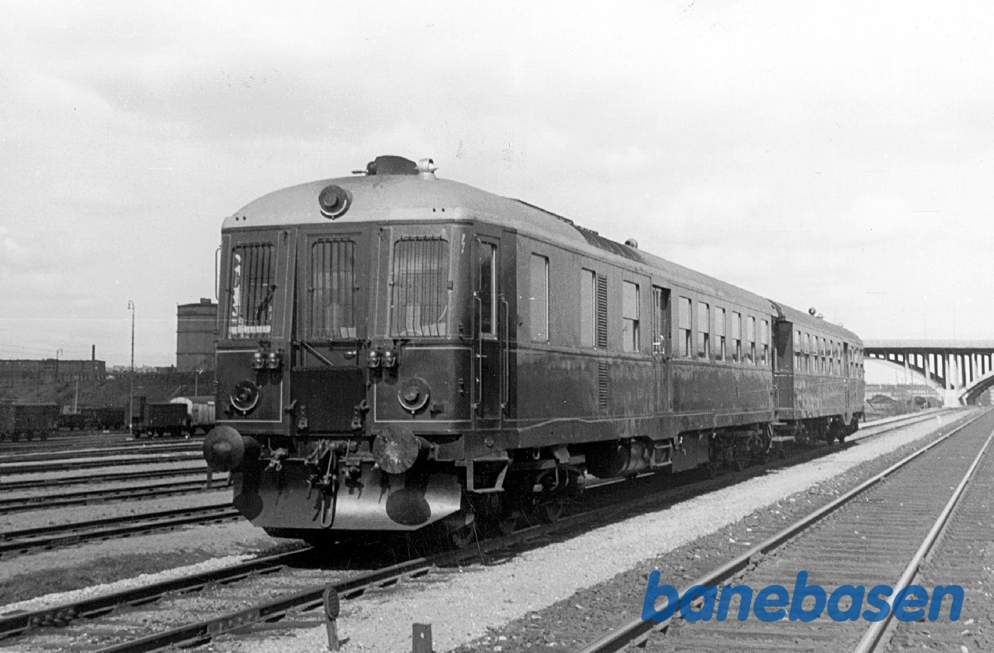 MK/FK med mørklægningslanterner MK/FK med mørklægningslanterner