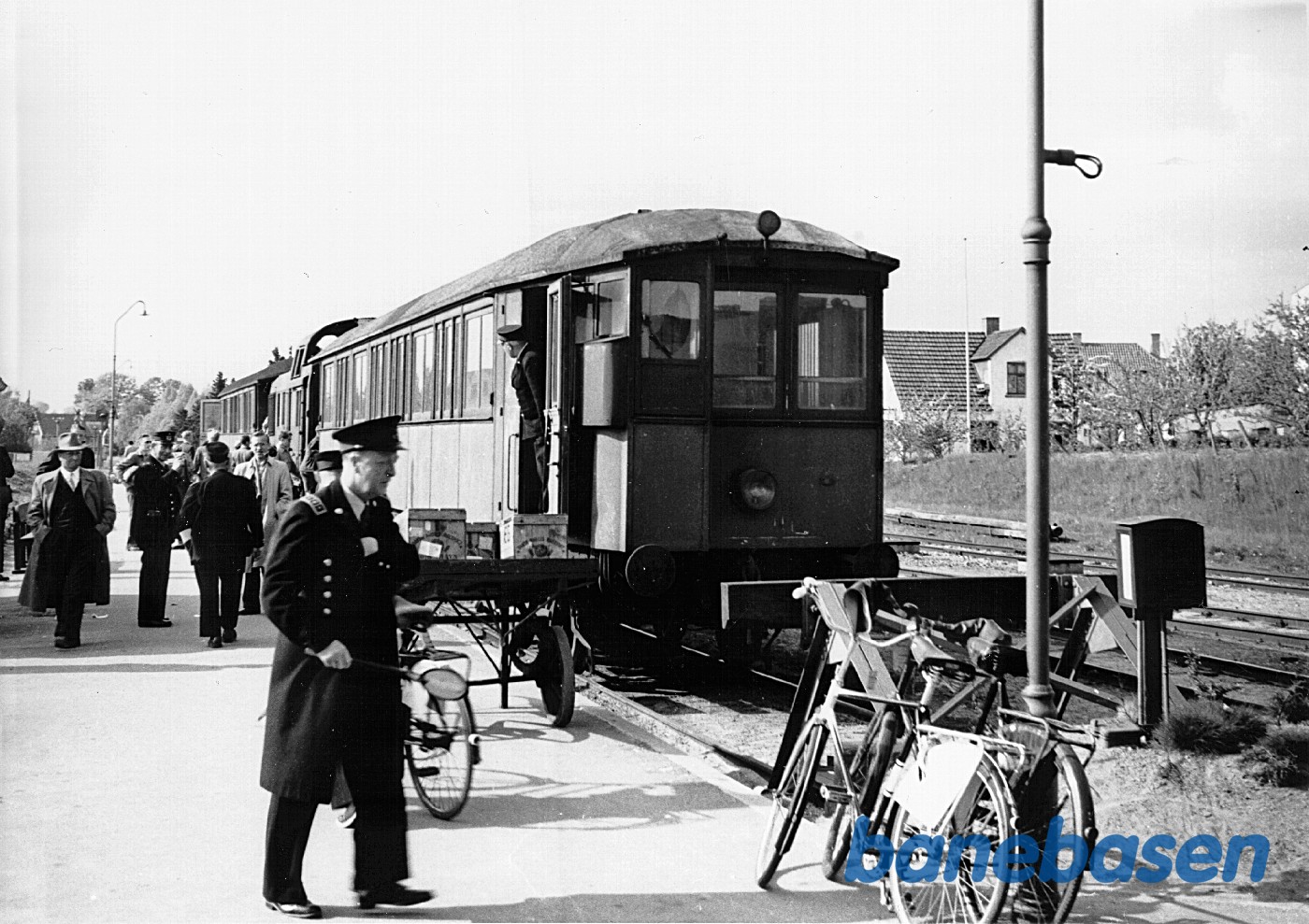 Styrevognstog ankommet fra Slangerup. Styrevognstog ankommet fra Slangerup.