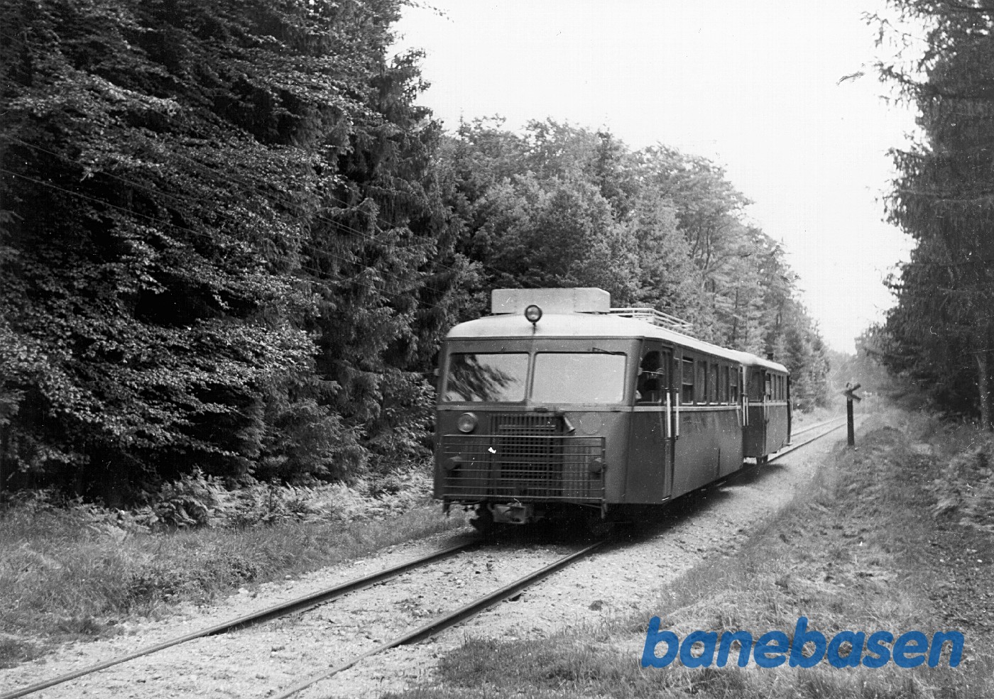 Skinnebustog til Gilleleje afgået fra Kagerup mod Storkevad Skinnebustog til Gilleleje afgået fra Kagerup mod Storkevad