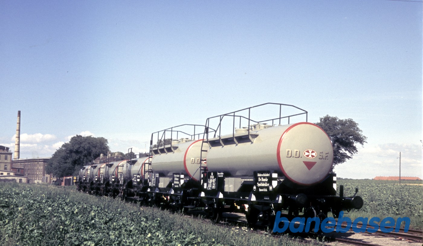 Seks DDSF tankvogne Seks DDSF tankvogne
