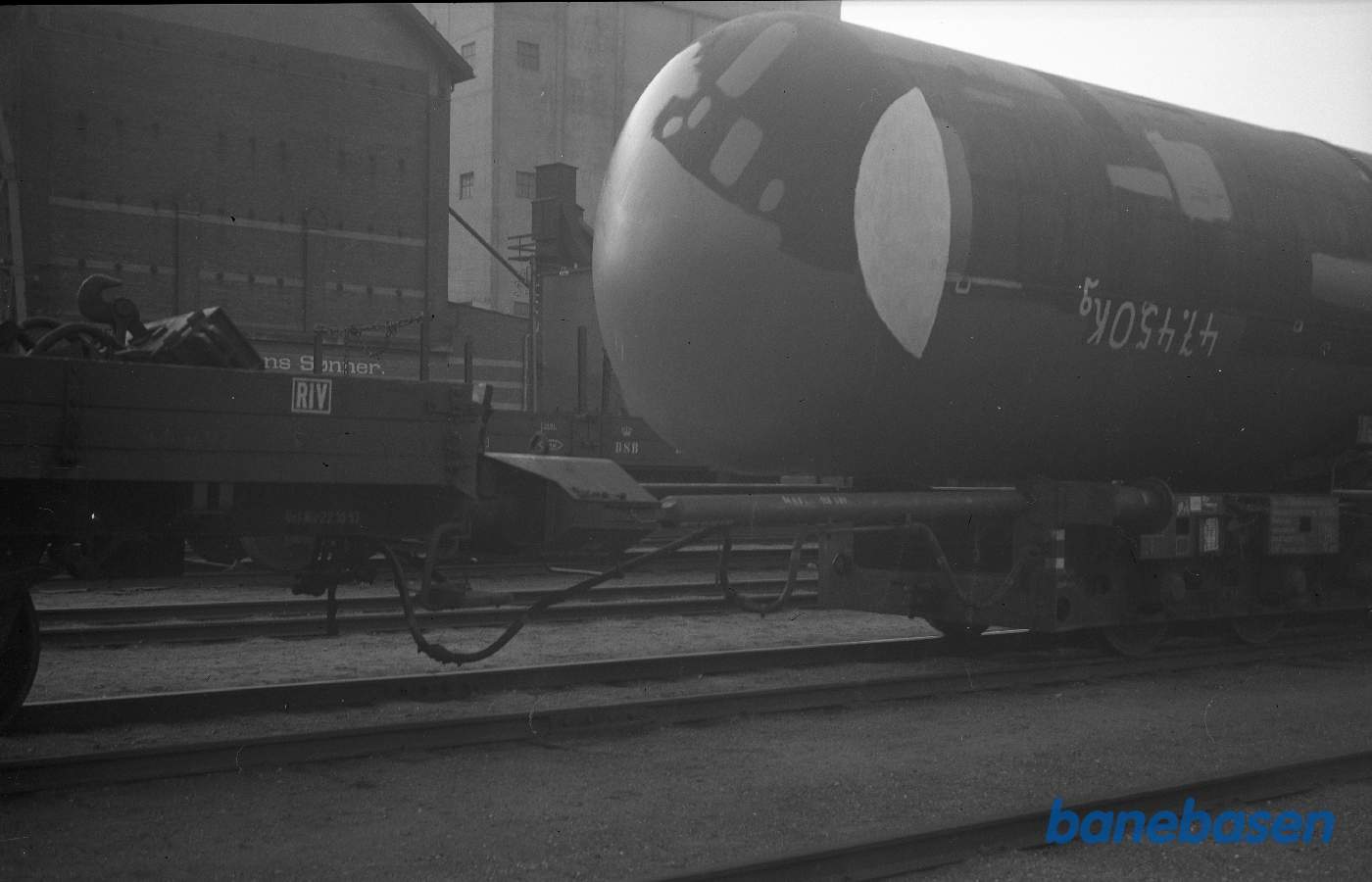 Sammenkobling mellem SSt33 980816b og godsvogn