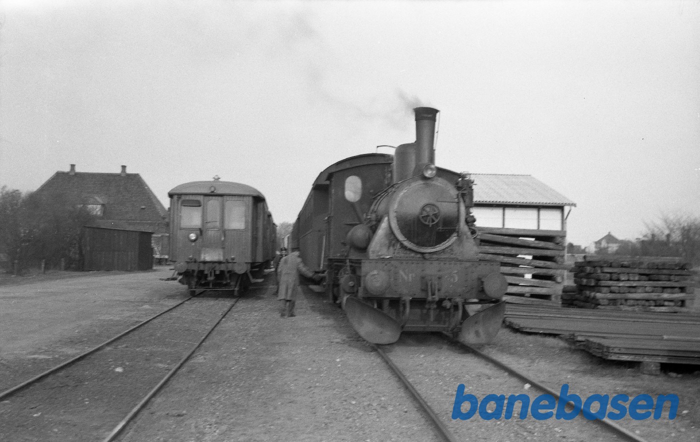 Damploko 5 og Triangelvogne Damploko 5 og Triangelvogne