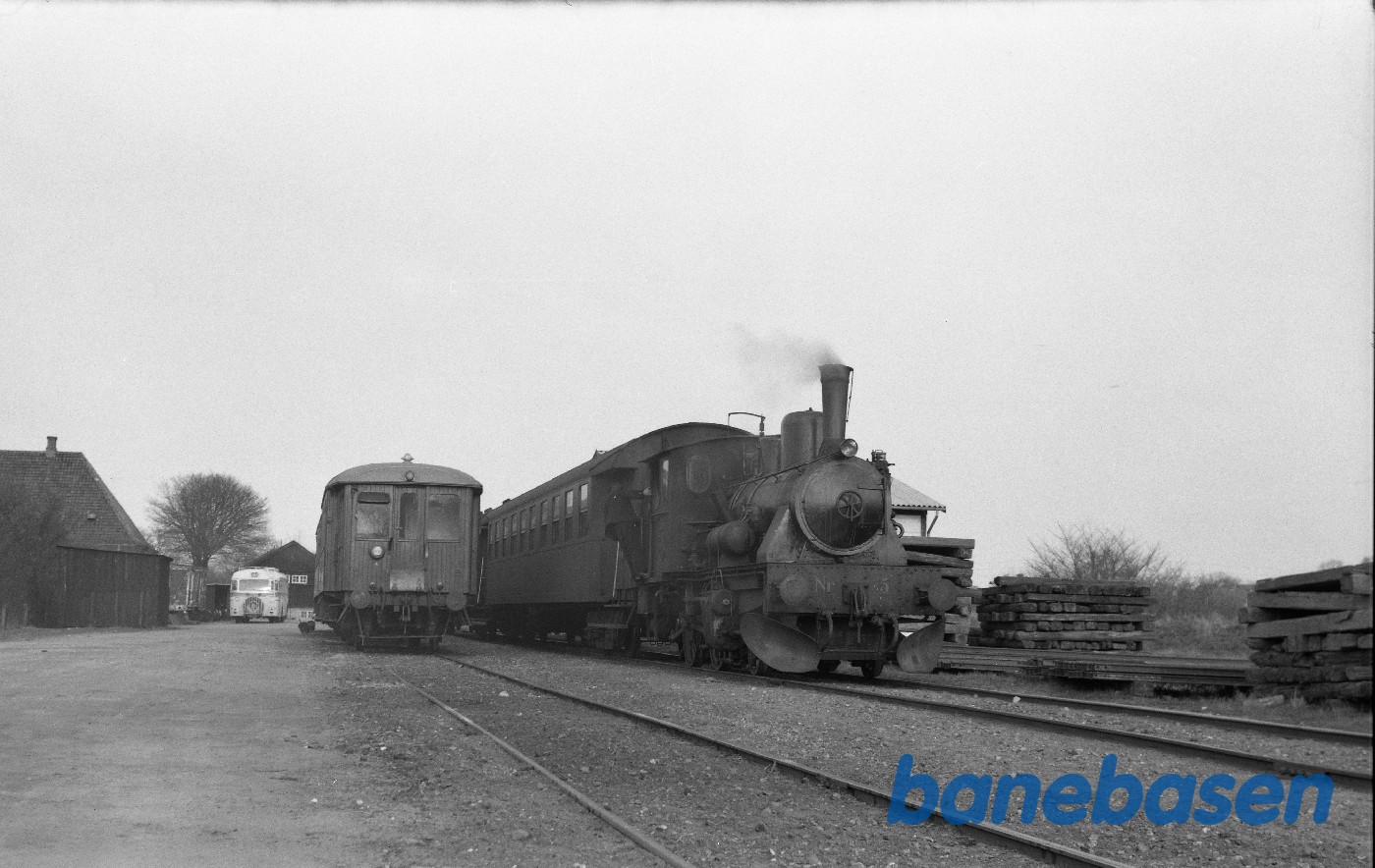 Damploko 5 og Triangelvogne Damploko 5 og Triangelvogne