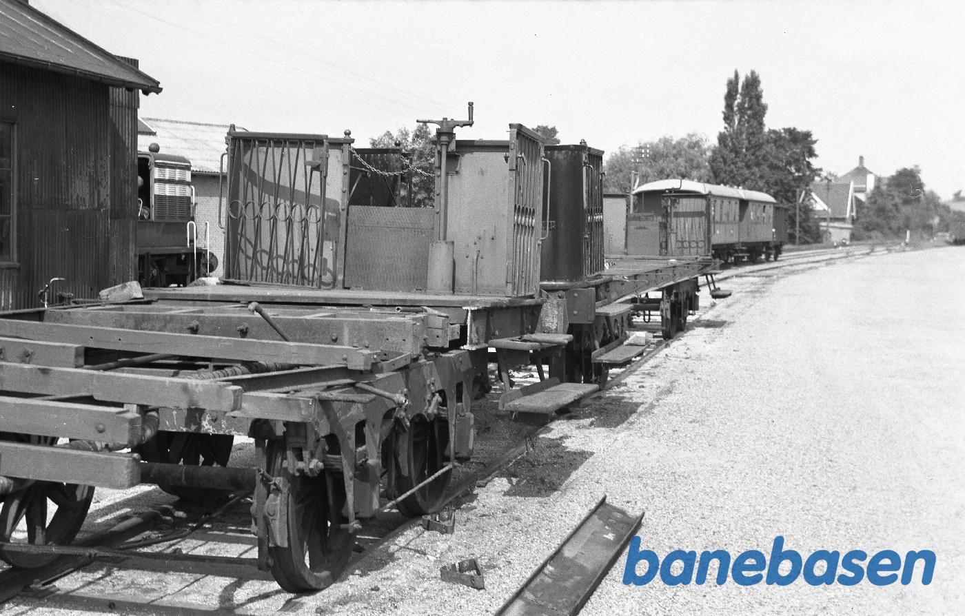 Undervogne fra B 11 og B 12 under ophugning Undervogne fra B 11 og B 12 under ophugning