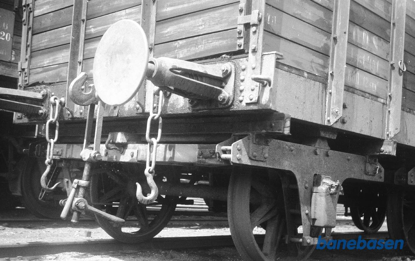 Detaljebillede af hjulsæt og puffer P 209