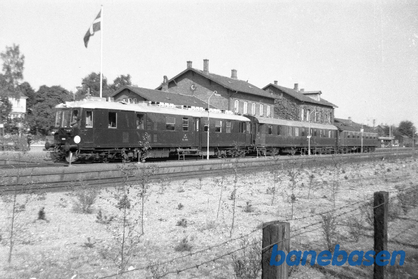 MO 1993 + S 1 + AC MO 1993 + S 1 + AC