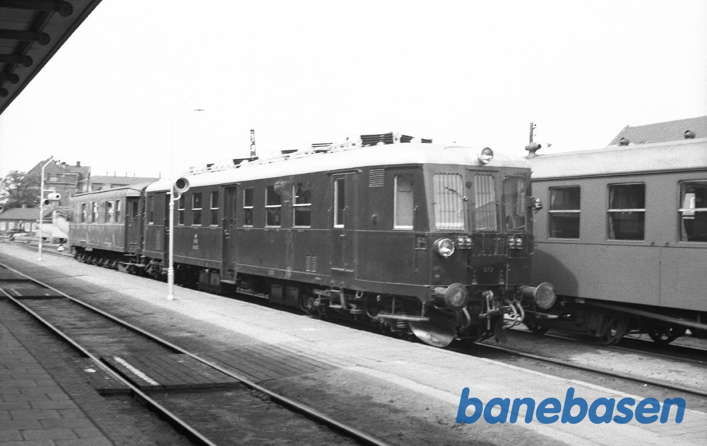 MO 572 med SNCF-målevogn MO 572 med SNCF-målevogn