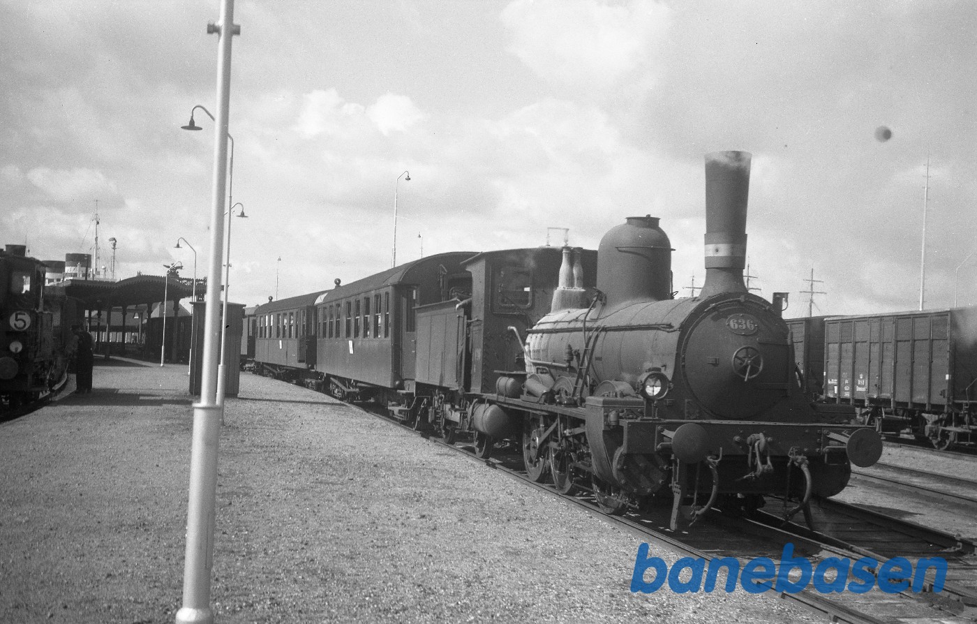 G 636 med tog til Fåborg G 636 med tog til Fåborg