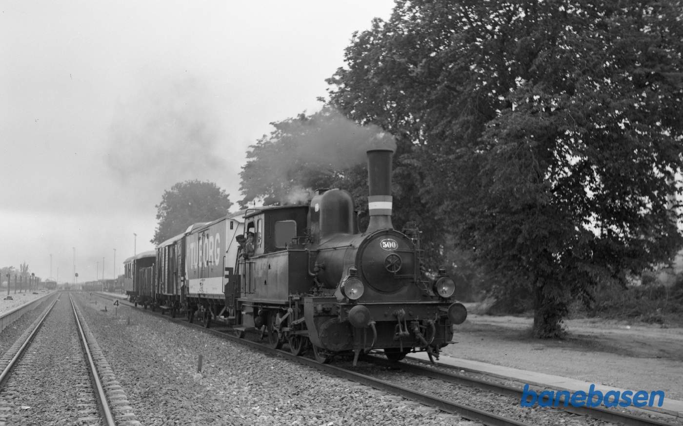 F 500 med veterantog