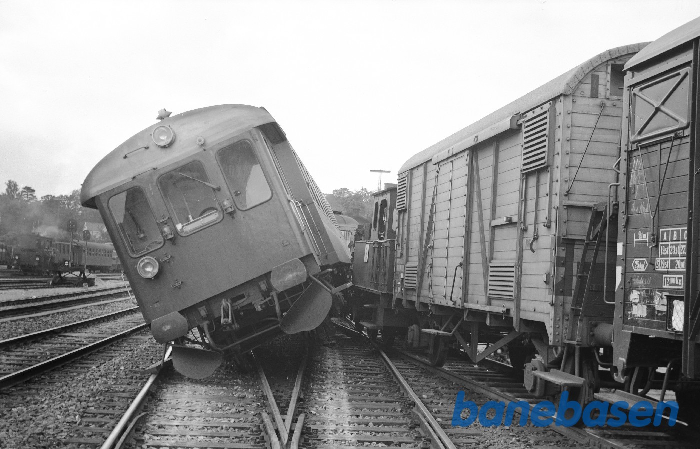 Rangeruheld med F 479 og væltet CLS-styrevogn Rangeruheld med F 479 og væltet CLS-styrevogn