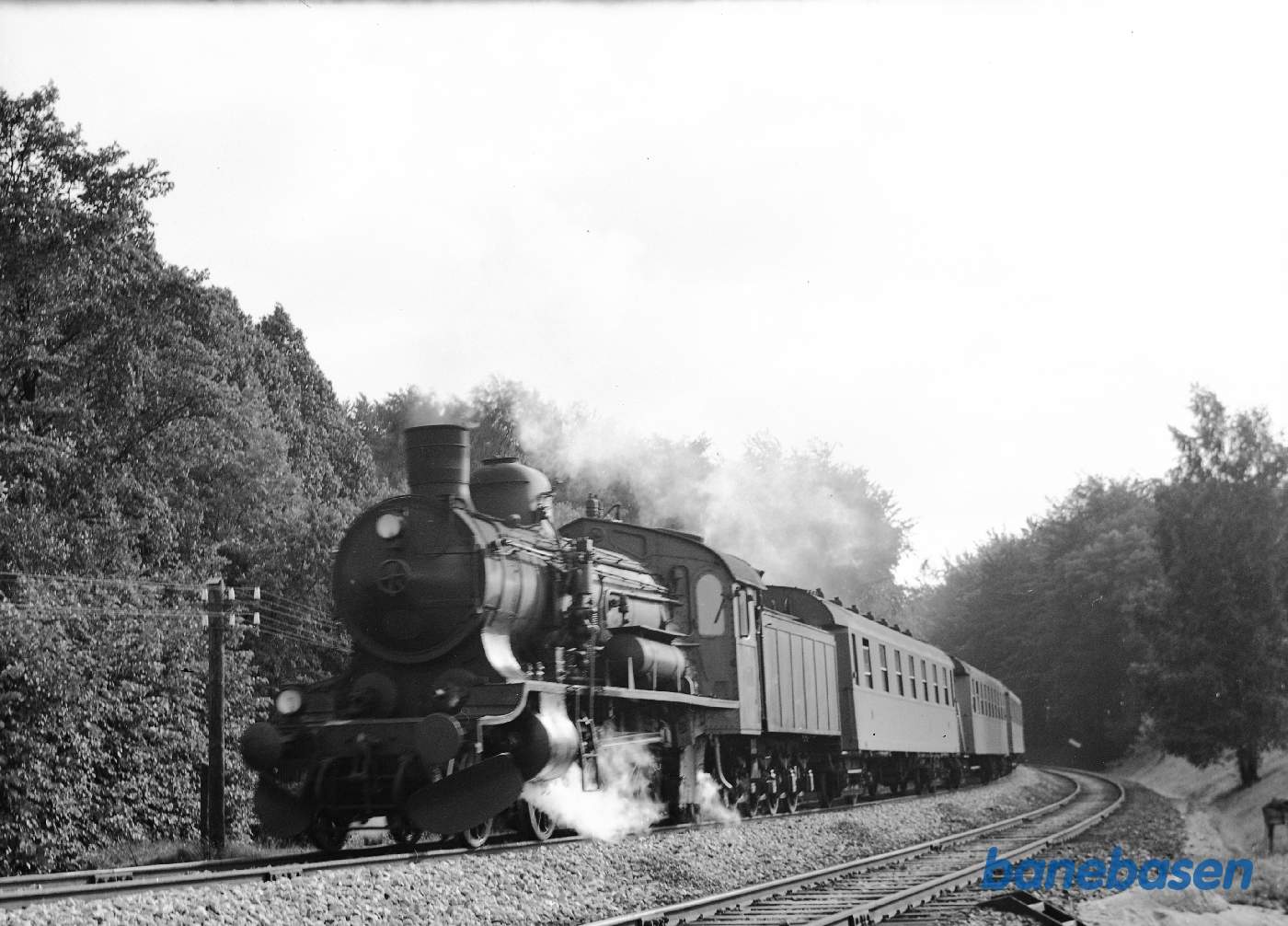 P-maskine med persontog