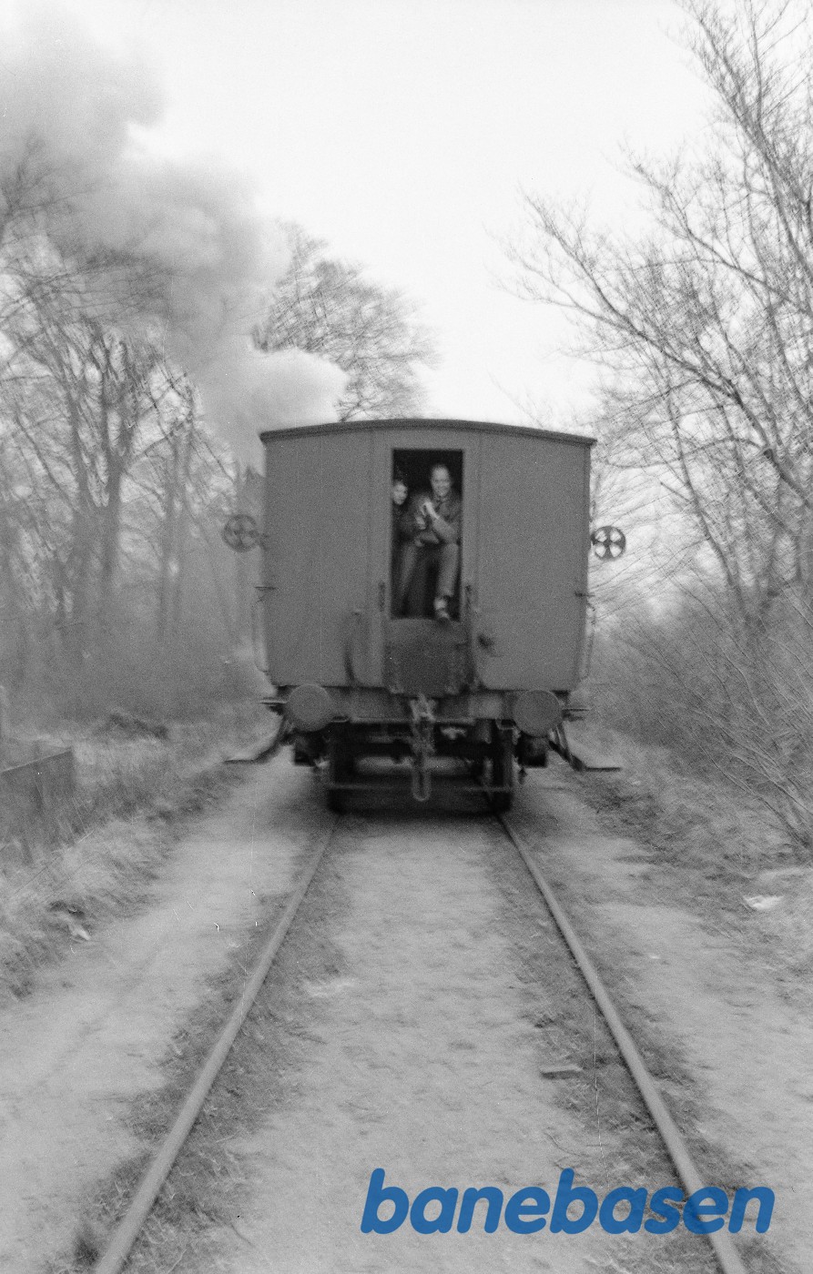 Damplokomotiv 2 med udflugtstog for DMJK Damplokomotiv 2 med udflugtstog for DMJK