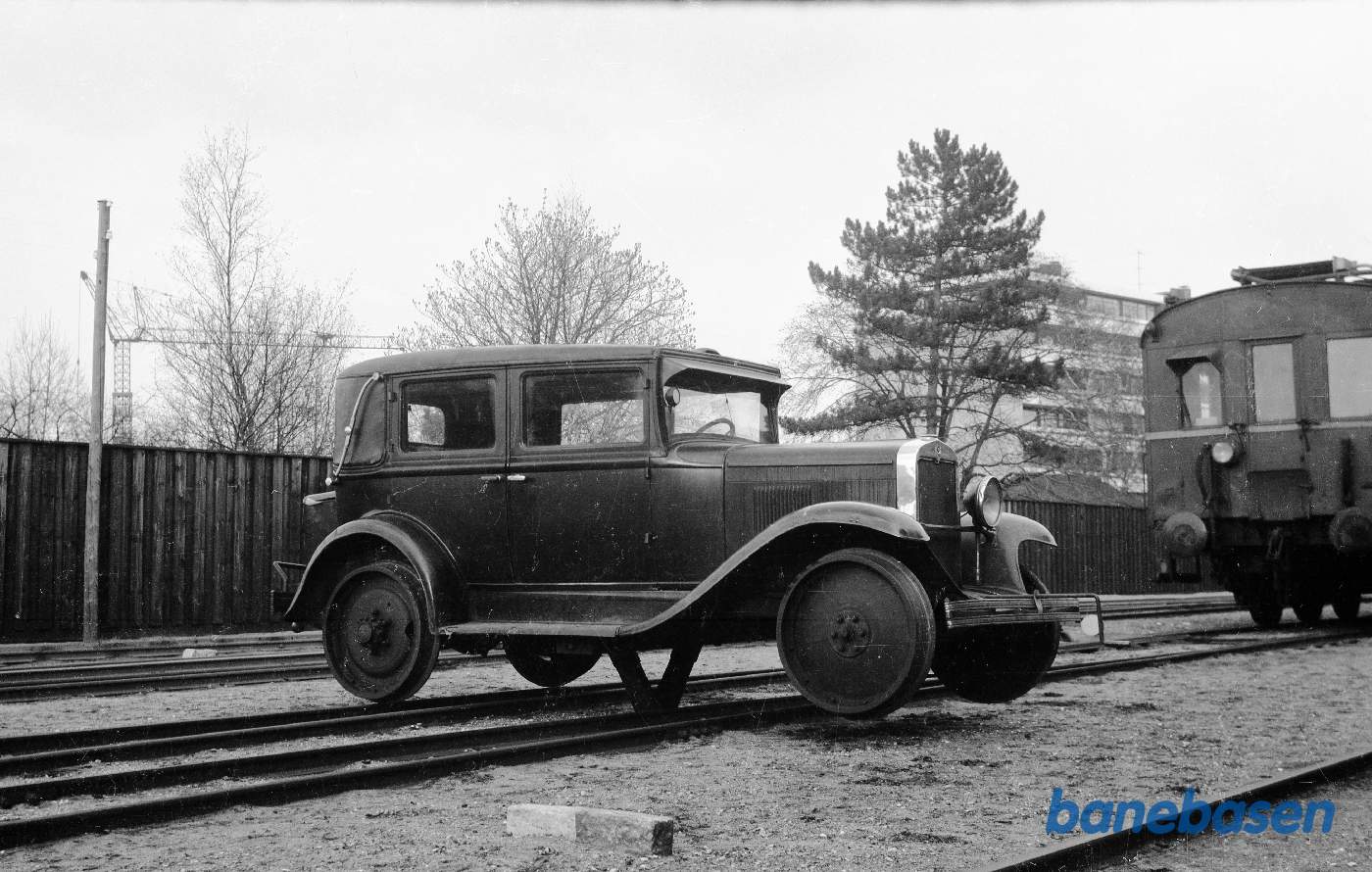 Skinnebil fra APB, Chevrolet 1929 Skinnebil fra APB, Chevrolet 1929
