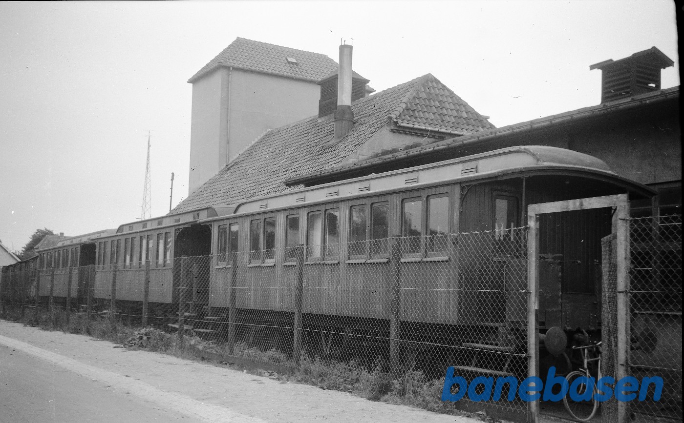 Personvogn B 14 + C 24-25 Personvogn B 14 + C 24-25