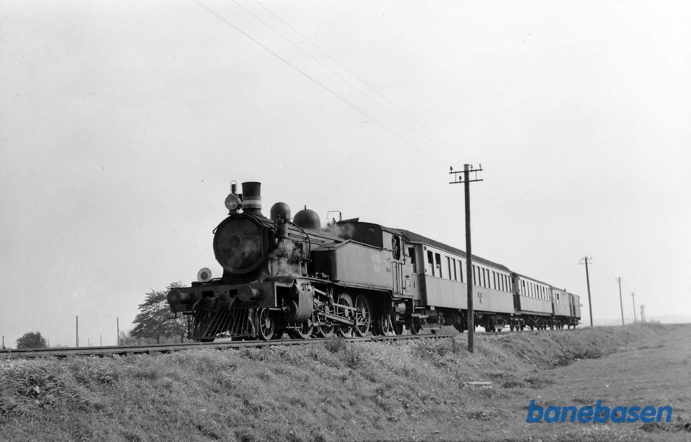 Damplokomotiv 9 med særtog for jernbane-entusiaster