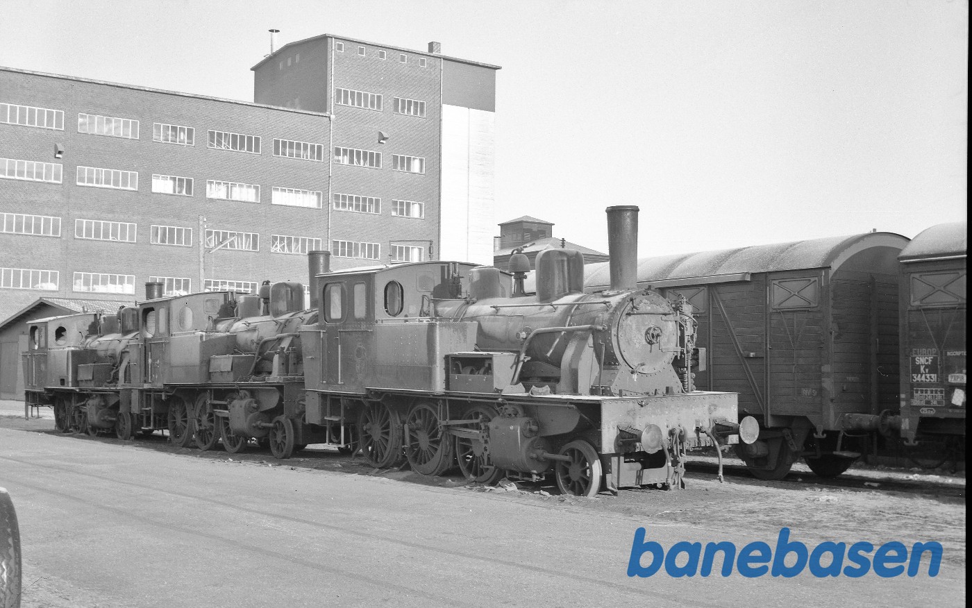 Hensatte damplokomotiver, afventende ophug Hensatte damplokomotiver, afventende ophug