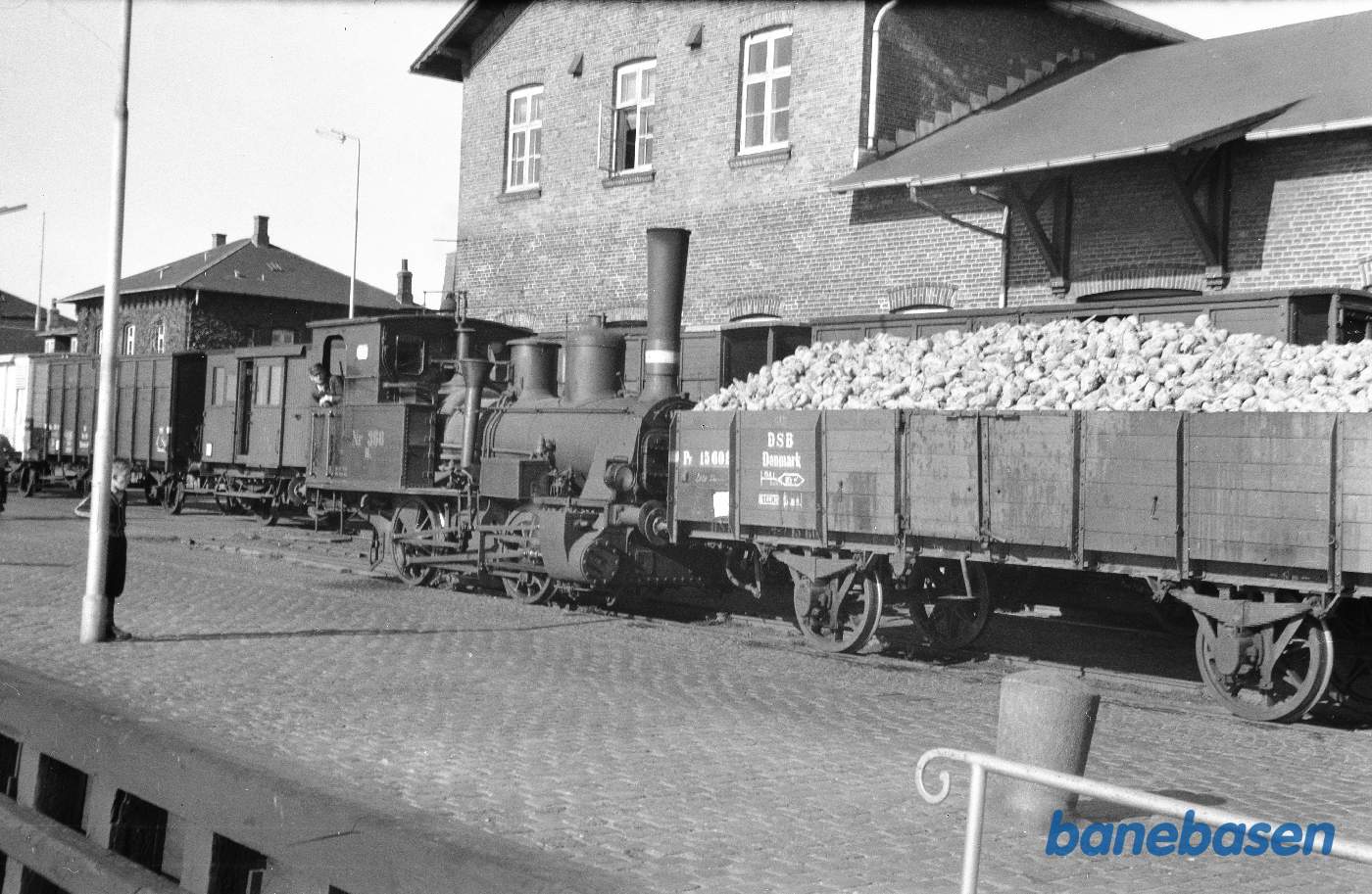 HS 368 + PF 15601 HS 368 + PF 15601