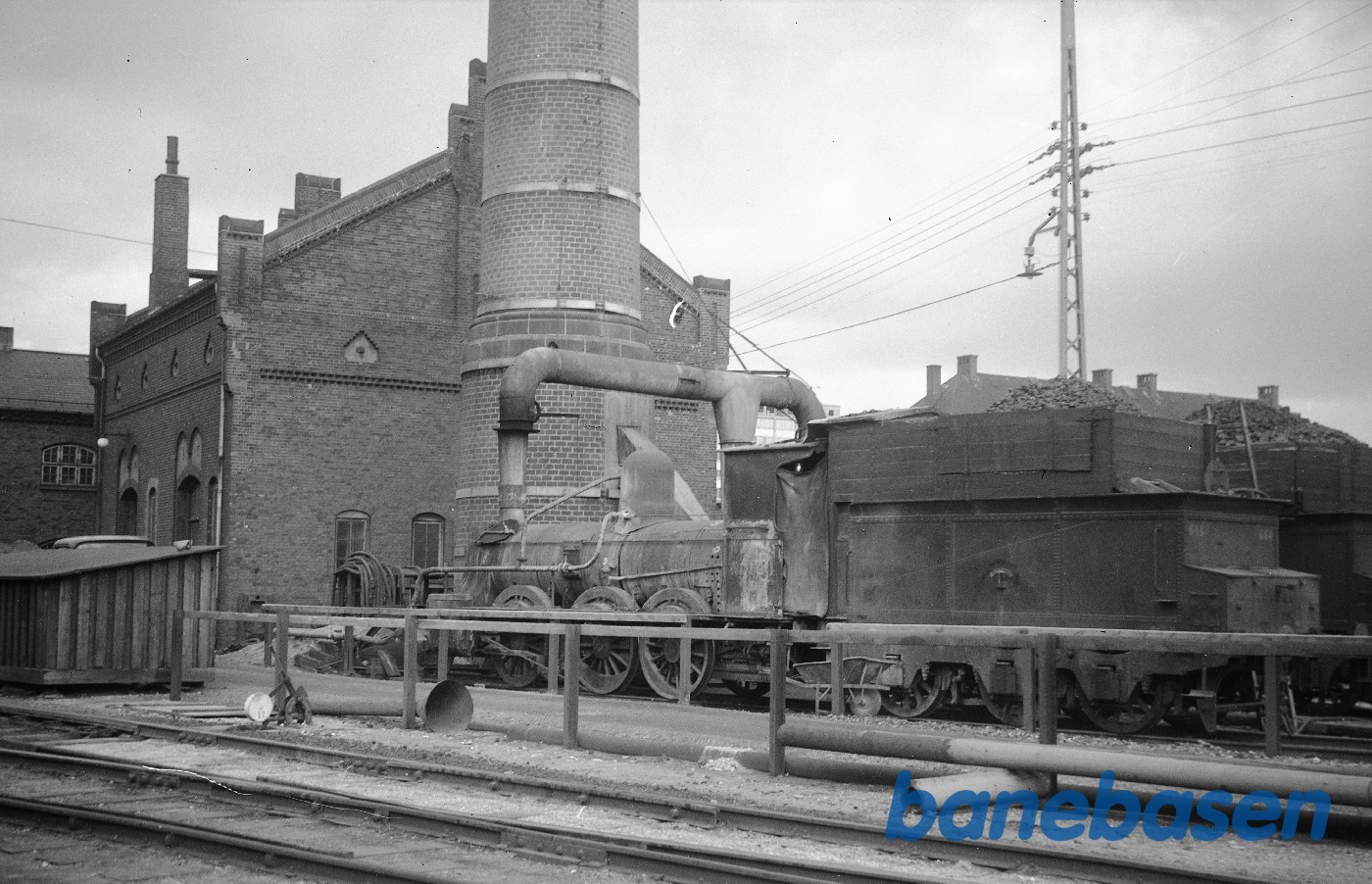 Varmeanlæg på Gb bestående af 2 G-maskiner, den ene nr. 644 Varmeanlæg på Gb bestående af 2 G-maskiner, den ene nr. 644